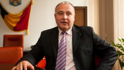 Protestele în faţa Prefecturii Covasna au continuat ieri