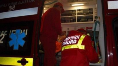 UPDATE Şofer lovit de tren, la ieşirea din Reghin, aflat în stare gravă