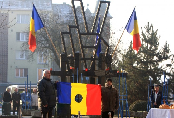 Imagini în premieră de la Revoluţia din 1989 din Tg Mureș (interviuri , II), partea a IV-a Imagini în premieră de la Revoluţia din 1989 din Tg Mureș (interviuri , II), partea a IV-a