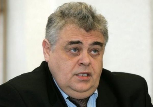 Fostul director al Institutului Cantacuzino, Radu Iordăchel, urmărit penal