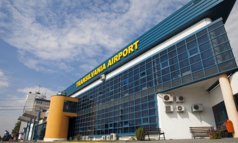 Un tânăr din Buzău este autorul ameninţărilor cu bombă la aeroporturile din Cluj şi Tîrgu Mureş Un tânăr din Buzău este autorul ameninţărilor cu bombă la aeroporturile din Cluj şi Tîrgu Mureş