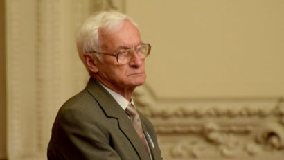 Octav Bjoza, ameninţat cu moartea