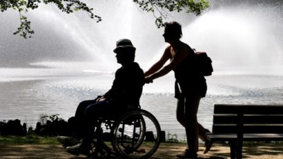 Organizaţia Caritas acuză diminuarea subvenţiilor pentru serviciile oferite asistaţilor social