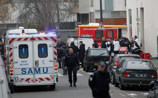 Suspecţii masacrului de la Charlie Hebdo au fost localizaţi Suspecţii masacrului de la Charlie Hebdo au fost localizaţi