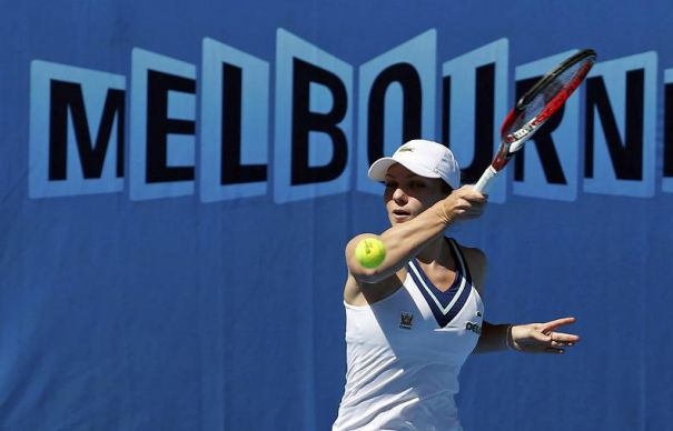 Simona Halep, eliminată în sferturile Australian Open! Simona Halep, eliminată în sferturile Australian Open!