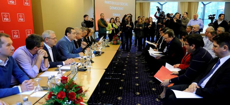 Social-democraţii şi-au stabilit priorităţile legislative în sesiunea parlamentară care începe luni Social-democraţii şi-au stabilit priorităţile legislative în sesiunea parlamentară care începe luni