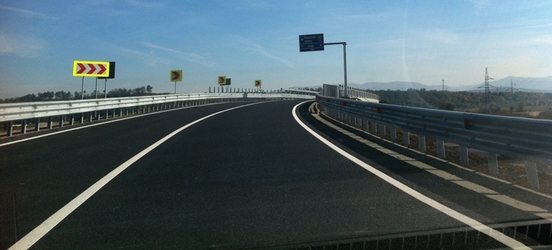 Traficul rutier pe Autostrada Orăştie – Sibiu, restricţionat Traficul rutier pe Autostrada Orăştie – Sibiu, restricţionat