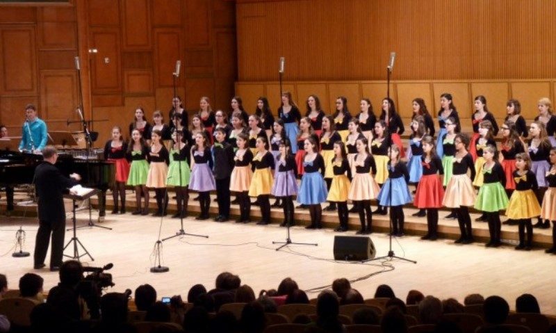 Corul de Copii Radio în Finala Competiţiei Euroradio „Let the Peoples Sing” 2015 Corul de Copii Radio în Finala Competiţiei Euroradio „Let the Peoples Sing” 2015