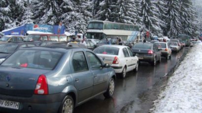 Se circulă bară la bară pe DN1 – Bucureşti – Braşov