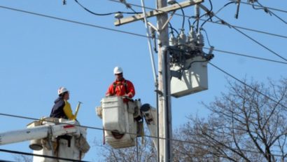 Un angajat de la Electrica Harghita s-a electrocutat mortal în timpul unei intervenţii