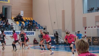 Corona Braşov a învins Neptun Constanţa într-o singură repriză!