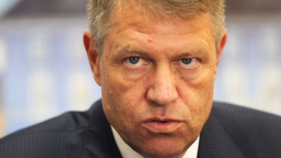 Iohannis trebuie să medieze între SRI şi CCR, spune premierul Victor Ponta