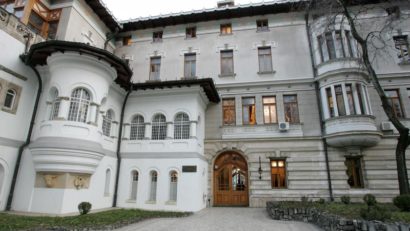 Consultările preşedintelui Iohannis cu PNL s-au încheiat în urmă cu câteva minute