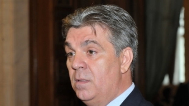 Încă 2 deputaţi s-au înscris în UNPR Încă 2 deputaţi s-au înscris în UNPR