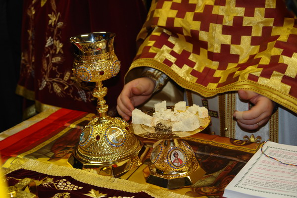 Sfânta Liturghie – cea mai desăvârșită formă de rugăciune Sfânta Liturghie – cea mai desăvârșită formă de rugăciune