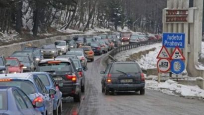 Circulaţie dificilă şi la această oră pe DN 1