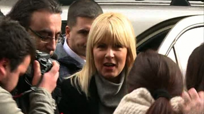 UPDATE Elena Udrea face declaraţii în dosarul Microsoft UPDATE Elena Udrea face declaraţii în dosarul Microsoft