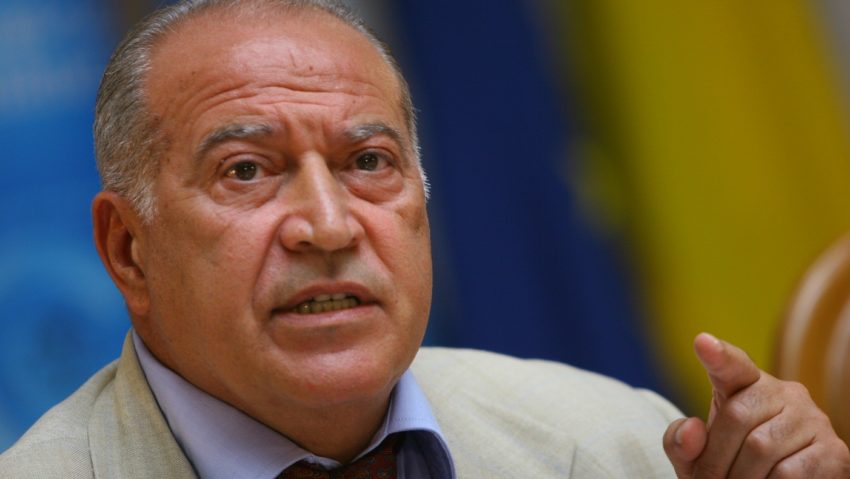 Curtea de Apel Bucureşti judecă astăzi într-un complet de divergenţă contestaţia în anulare depusă de Dan Voiculescu Curtea de Apel Bucureşti judecă astăzi într-un complet de divergenţă contestaţia în anulare depusă de Dan Voiculescu