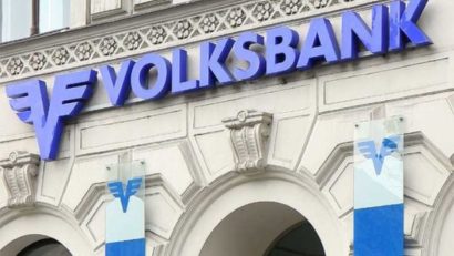 Volksbank îngheaţă, timp de 3 luni, cursul pentru francul elveţian