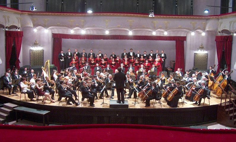 Filarmonica din Tîrgu-Mureş le pregăteşte o surpriză îndrăgostiţilor Filarmonica din Tîrgu-Mureş le pregăteşte o surpriză îndrăgostiţilor