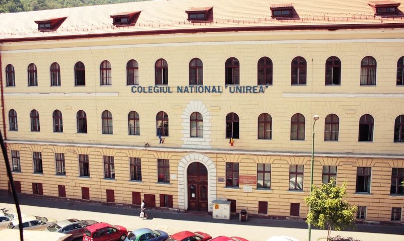 La Braşov se lansează azi primul ziar al elevilor din România La Braşov se lansează azi primul ziar al elevilor din România