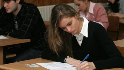 Luni începe simularea bacalaureatului