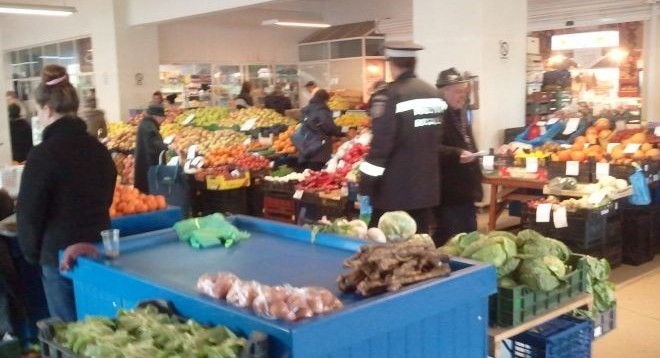 Parteneriat între Poliţia Locală Tîrgu-Mureş şi Administraţia Pieţelor Parteneriat între Poliţia Locală Tîrgu-Mureş şi Administraţia Pieţelor