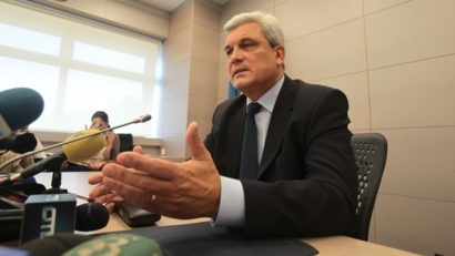 Ion Ariton nu cere tergiversarea votului