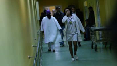 Sindicatele din sănătate cer plata sporurilor de noapte