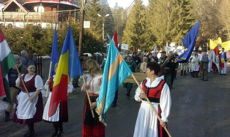 Festivalul Internaţional Cultural-Gastronomic „Pomana Porcului” de la Balvanyos, la cea de-a 10-a ediţie! Festivalul Internaţional Cultural-Gastronomic „Pomana Porcului” de la Balvanyos, la cea de-a 10-a ediţie!