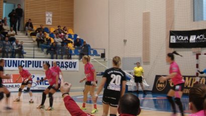 Victorie logică pe semicerc : HCM Rm. Vâlcea – Corona Braşov 24-27
