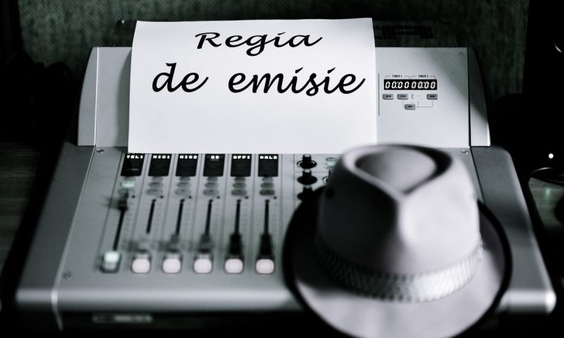 Blog Vorbe din pălărie: Bârfe, cârcoteli şi alte asemenea Blog Vorbe din pălărie: Bârfe, cârcoteli şi alte asemenea