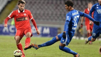 Începe lupta pentru finala Cupei Ligii la fotbal