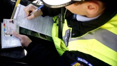 5 permise de conducere reţinute în doar câteva ore