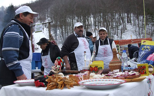 Câştigătorii Festivalui internaţional gastronomic „Pomana Porcului”, Balvanyos 2015! Câştigătorii Festivalui internaţional gastronomic „Pomana Porcului”, Balvanyos 2015!