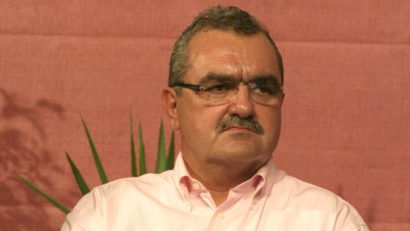 Miron Mitrea trebuie să se prezinte la poliţie pentru punerea în executare a sentinţei: doi ani de închisoare cu executare