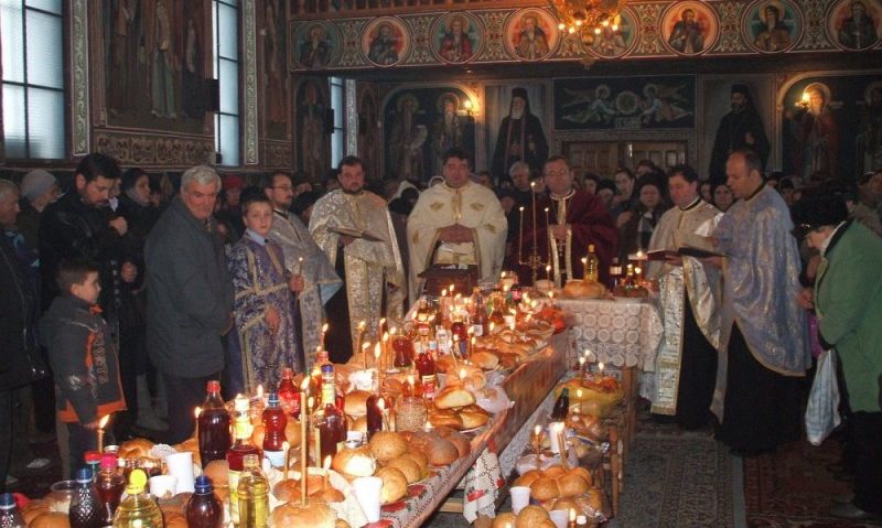 Astăzi sunt Moşii de Iarnă Astăzi sunt Moşii de Iarnă