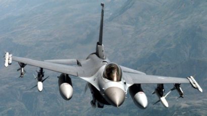 Primele avioane F 16 vor sosi în România la sfârşitul anului viitor