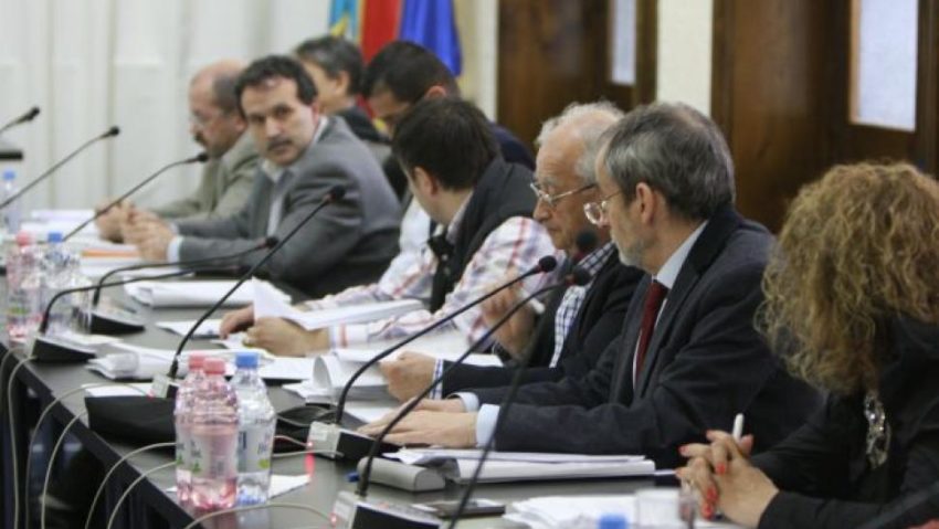 Consilierii UDMR Tîrgu-Mureş vor să instituie distincţiile PRO CULTURA Consilierii UDMR Tîrgu-Mureş vor să instituie distincţiile PRO CULTURA
