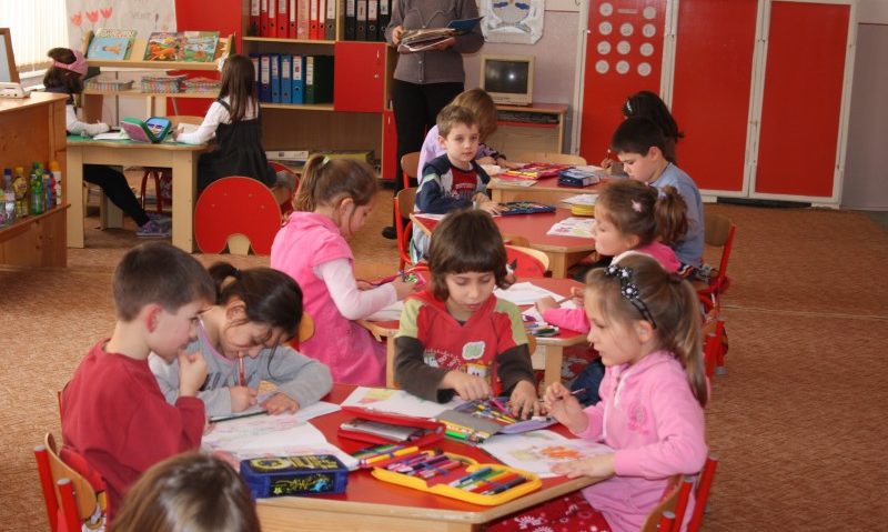 Astăzi încep înscrierile în clasa pregătitoare Astăzi încep înscrierile în clasa pregătitoare