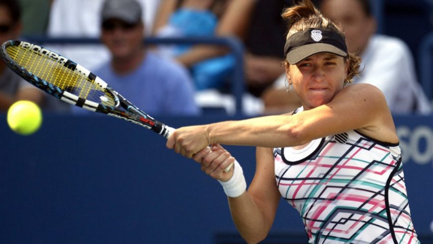 Alexandra Dulgheru a învins-o pe Alize Cornet! Alexandra Dulgheru a învins-o pe Alize Cornet!