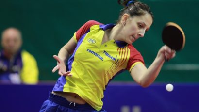 Elisabeta Samara şi Szocs Bernadette au câştigat Open-ul Qatar-ului la tenis de masă