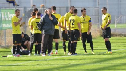 FC Braşov, sancţionată din cauza datoriilor către jucători