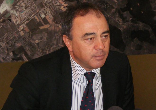 Dorin Florea susţine că există un blocaj administrativ la nivel naţional Dorin Florea susţine că există un blocaj administrativ la nivel naţional
