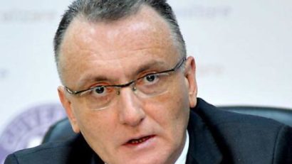Ministrul Educaţiei anunţă că îi va sancţiona pe funcţionarii care au promovat proiectul privind reducerea de personal nesemnat