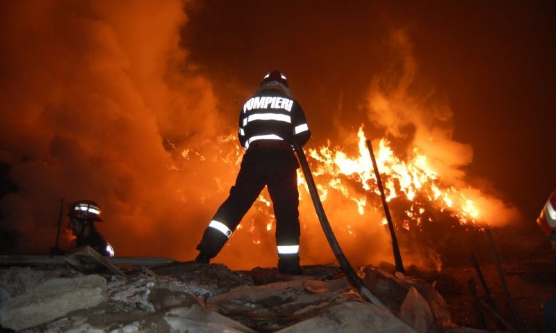 O explozie a avut loc în comuna Ghindari, din județul Mureș O explozie a avut loc în comuna Ghindari, din județul Mureș