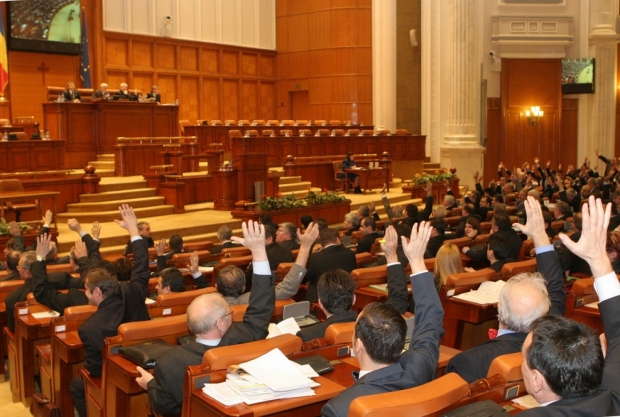 Priorităţi legislative în noua sesiune parlamentară Priorităţi legislative în noua sesiune parlamentară