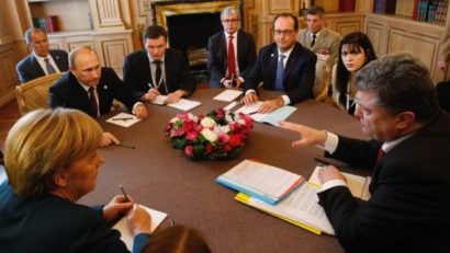 Discuţii încordate la Minsk pentru pacea Ucrainei