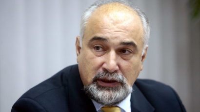 Senatorul Varujan Vosganian demisionează din PNL