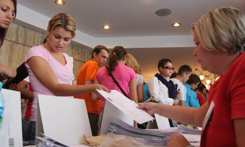 Ambasada Olandei organizează întâlniri informale pentru cei care își caută un loc de muncă în țara lalelelor Ambasada Olandei organizează întâlniri informale pentru cei care își caută un loc de muncă în țara lalelelor